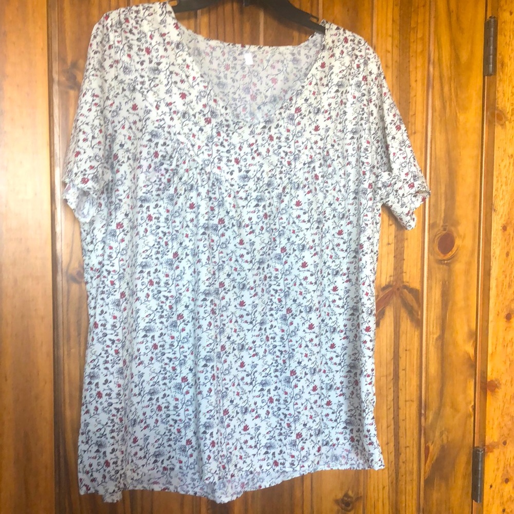 Cute floral blouse